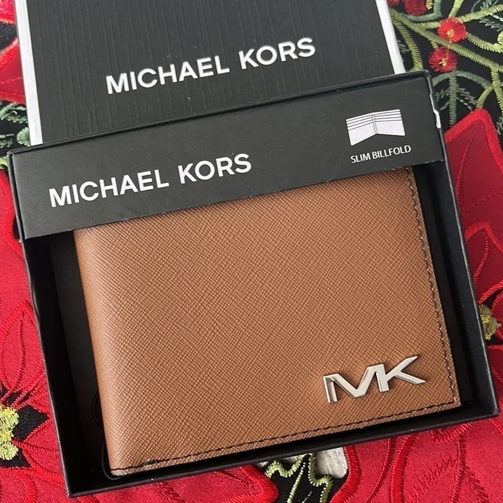 Brand New Michael Kors Genuine Leather Luggage Slim Billfold Wallet Metal Logo